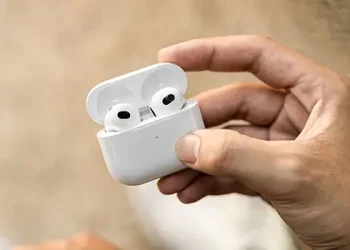 Apple AirPods 4 mit aktiver Geräuschunterdrückung